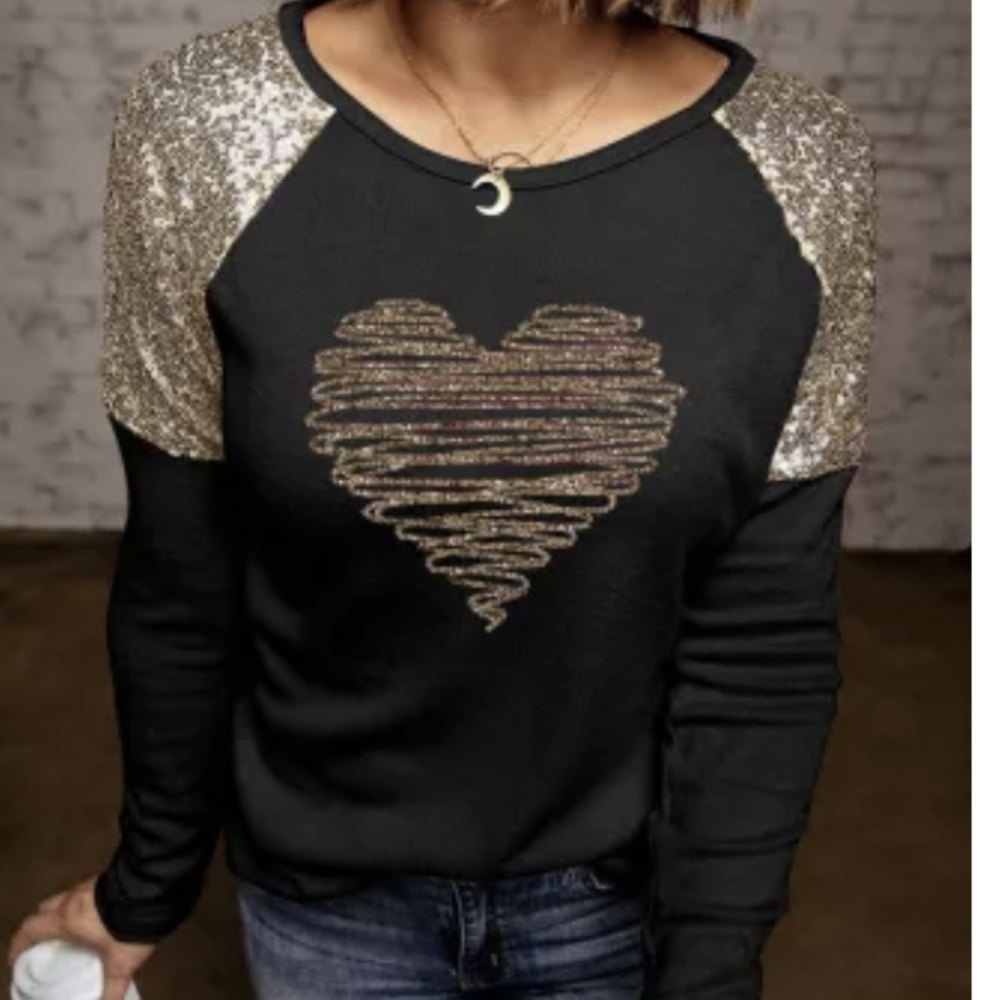 💜 New Black Sequin Top With Heart - Picture 1 of 3